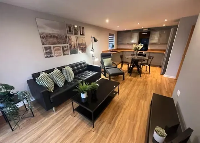 Cosy Quays Haven